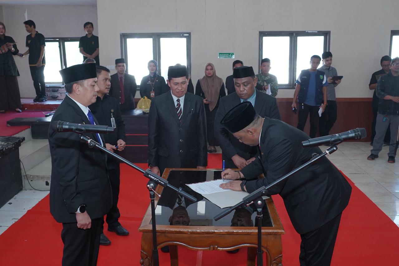 Pemkab Luwu Perkuat Tata Kelola Pemerintahan, Muhammad Rudi Dilantik sebagai Sekretaris Daerah Definitif